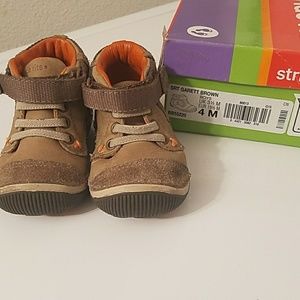 Stride Rite Garett shoes