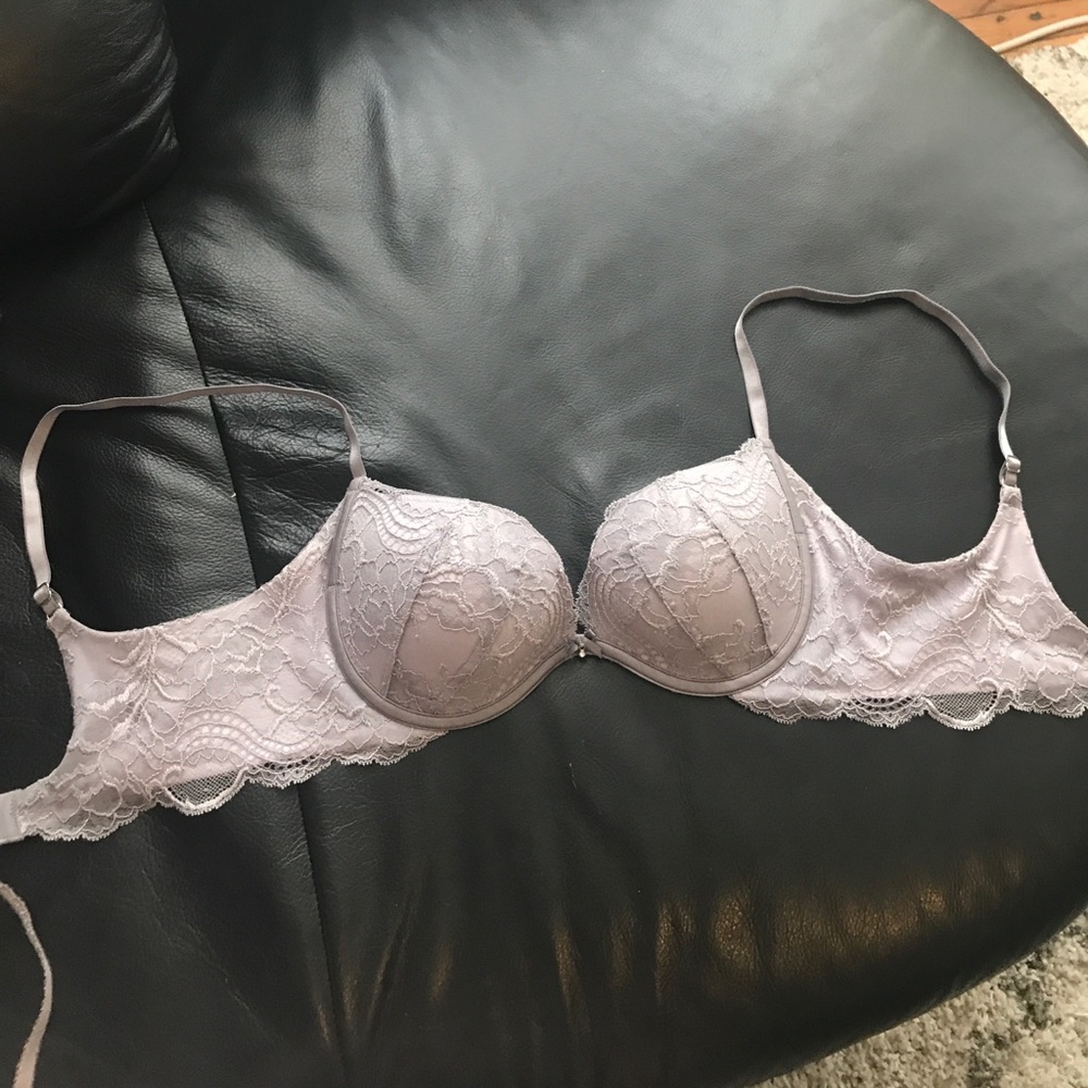 Victoria's Secret Grey Plunge Bra 34B