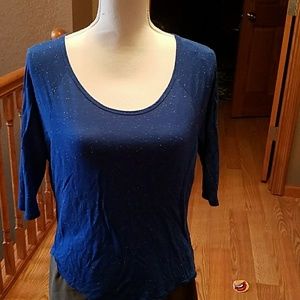 Elbow sleeve length Top sz M, blue