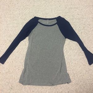 Baseball tee