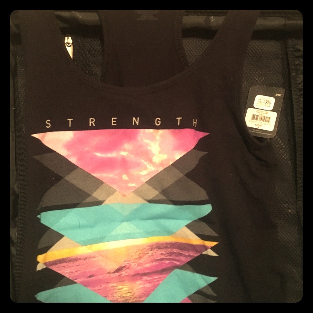 Size M Reebok Graphic Tee