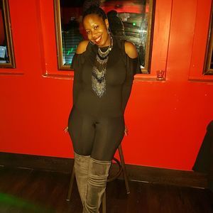 Meet your Posher, Dalia