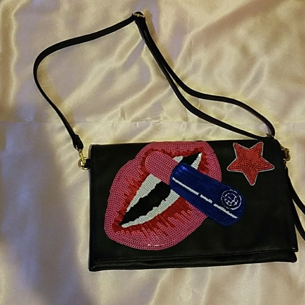 Clutch purse