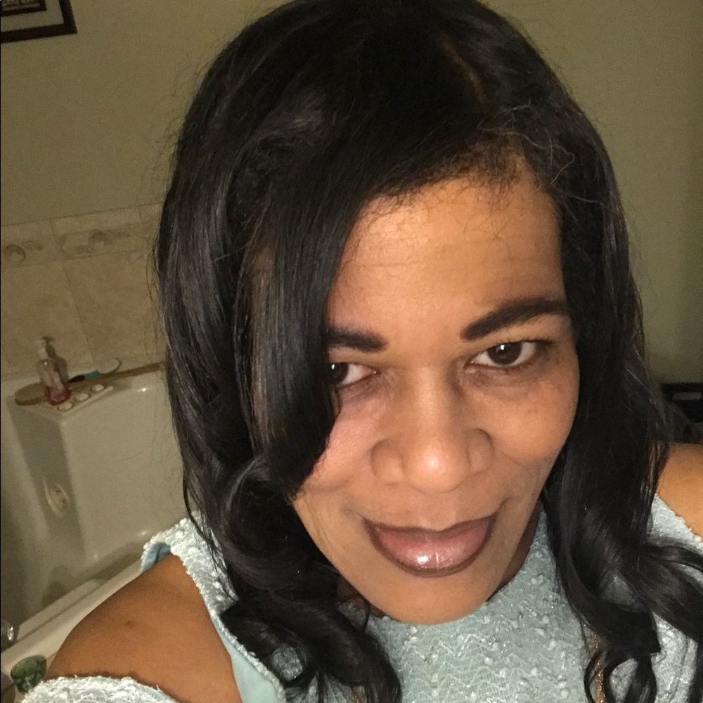 Meet your Posher, Tanya