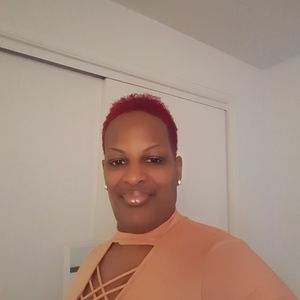 Meet your Posher, Katina