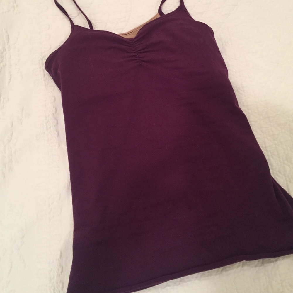 Lululemon tank!