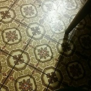 Meet your Posher, Gladys