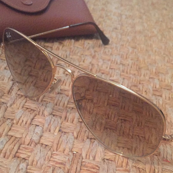 Ray-Ban Aviators (small) - Picture 3 of 3