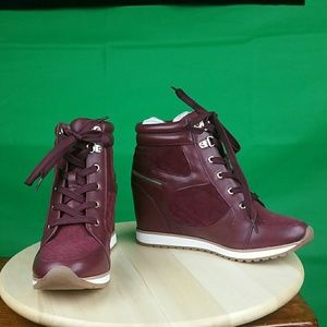 Burgandy ankle sneakers size 9