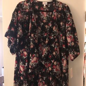 Lularoe Monroe Kimono - Black Floral