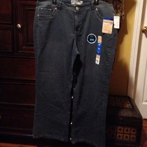 Woman's jeans denim. NEW