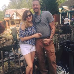 Meet your Posher, Suzanne