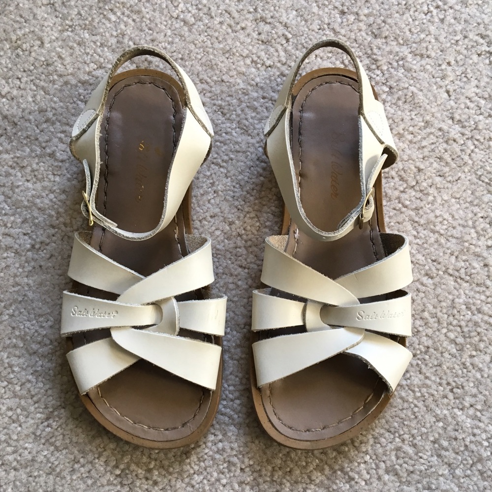 SALTWATER // sandals