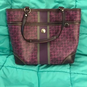 Purple coach purse Mint condition