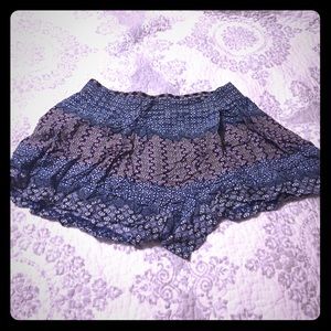 Jessica Simpson high-waist shorts