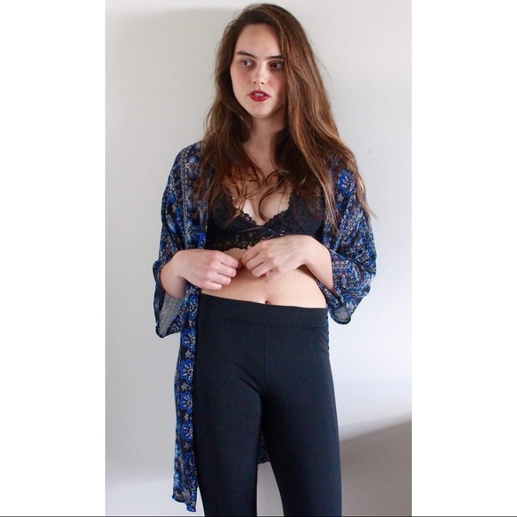 🖤💙 Black & Blue Patterned Open-Front Tunic 🖤💙 - Picture 4 of 4