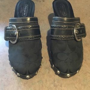 Coach clog heeled shoes - color black, size 7M