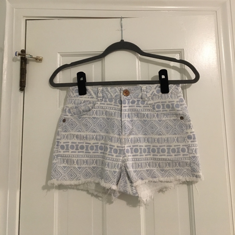 Jolt jean shorts