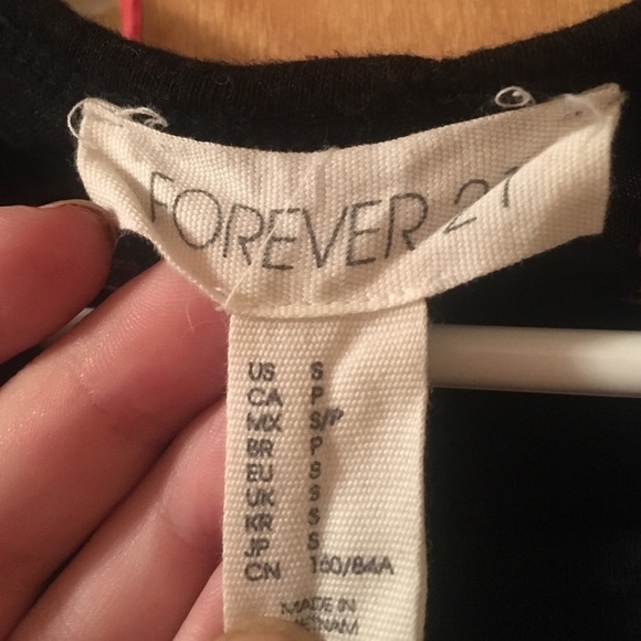 Holy Black Crop top from Forever21 - Picture 2 of 2