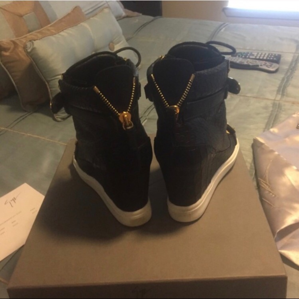 Women's authentic Giuseppe Zanotti - Picture 2 of 4
