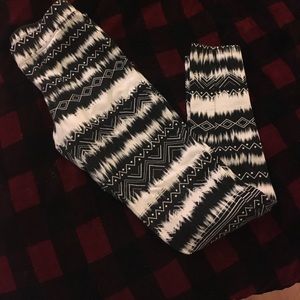 Patterned Express leggings