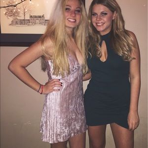 Honey Belle Dress Velvet / Velour