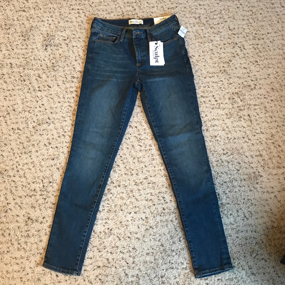 NWT Gap Sculpt Jeans