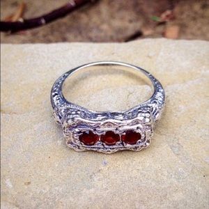 Garner .925 Sterling silver antique 3 stone ring.