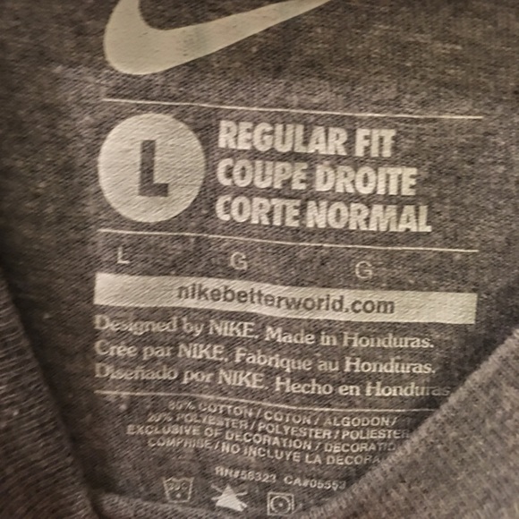 Nike Tee - Picture 3 of 3