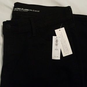 NWT  black old navy jean
