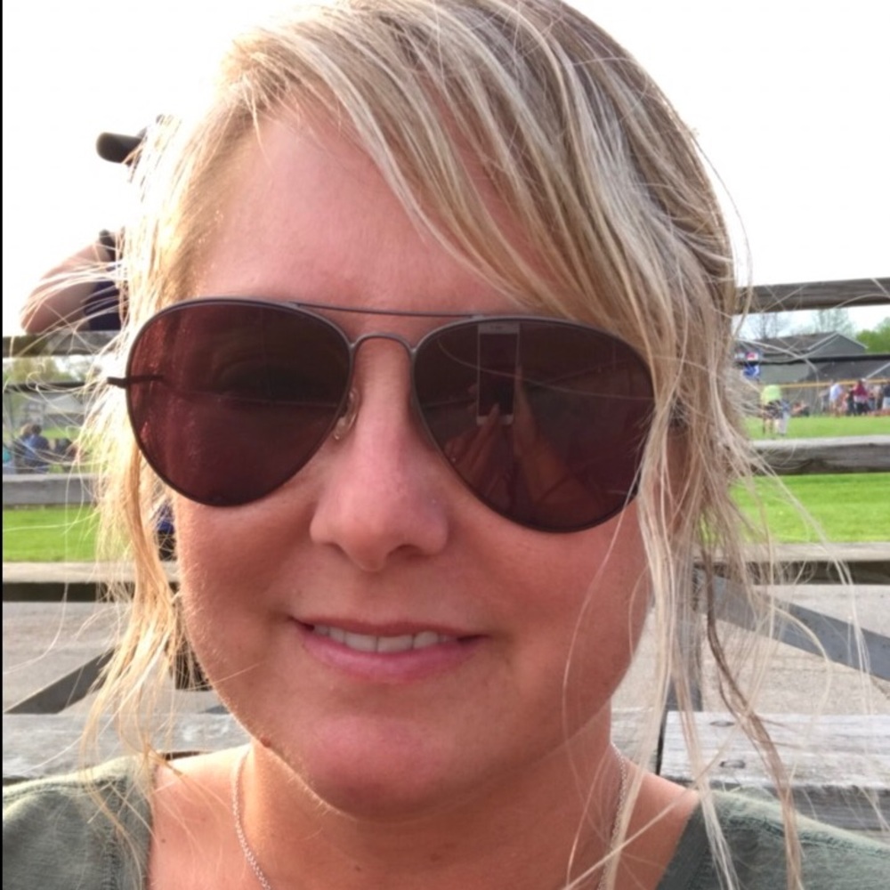 Meet your Posher, Shelli