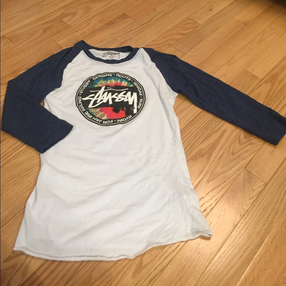 Stussy quarter length sleeve tshirt with logo