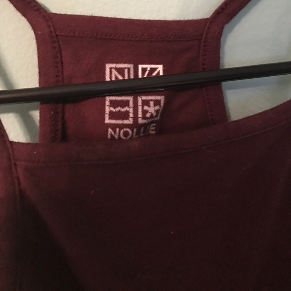 Wine colored halter top - Picture 2 of 3