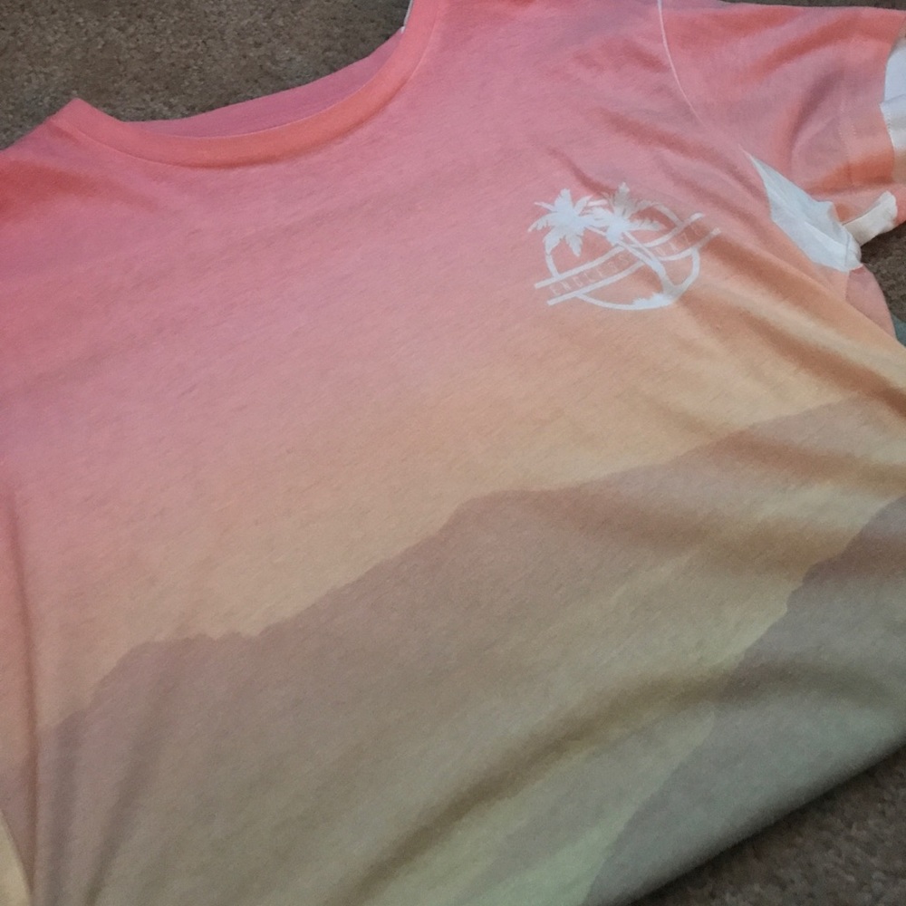 Aeropostale short sleeve graphic tee