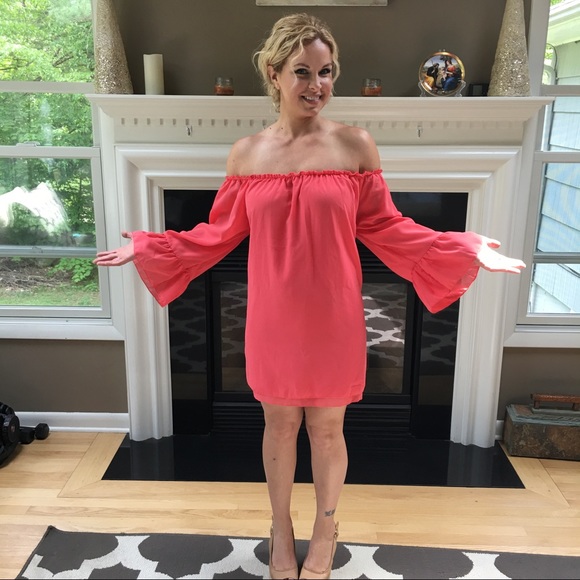 NEW Pink Off the Shoulder Bell Sleeve Dress - Picture 2 of 7