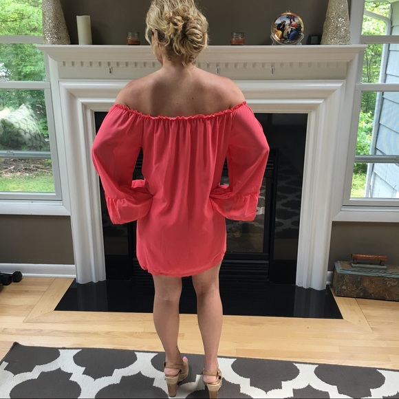 NEW Pink Off the Shoulder Bell Sleeve Dress - Picture 3 of 7