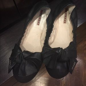 Authentic Prada flats Best offer