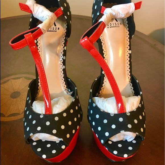 SOLD - Picture 2 of 4