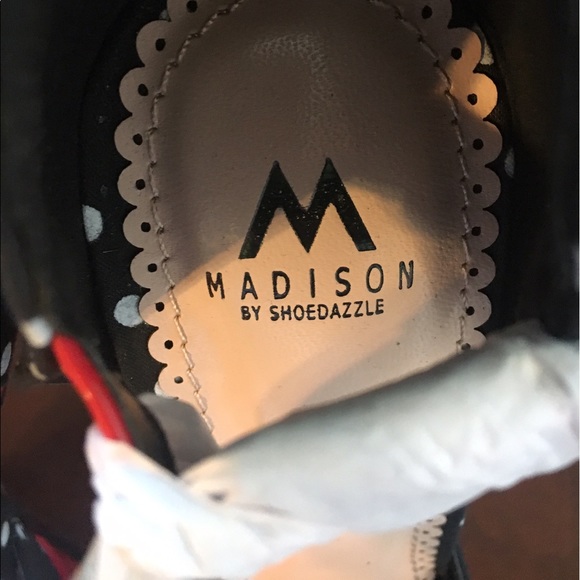 SOLD - Picture 4 of 4