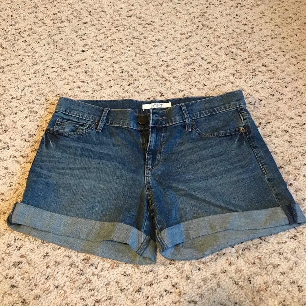 LOFT Rolled Hem Jean Short