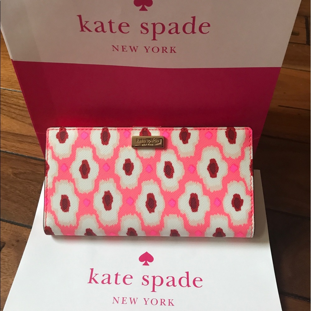 Kate Spade Stacy Laurel Way Wallet (Price Firm)