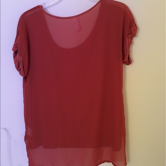 Orange top - Picture 2 of 2