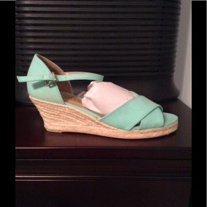 NWT Talbots Sz 7 Espadrilles, Sea Frost Blue-Green