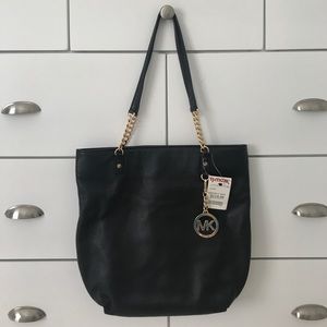 Authentic Michael Kors black leather shoulder bag