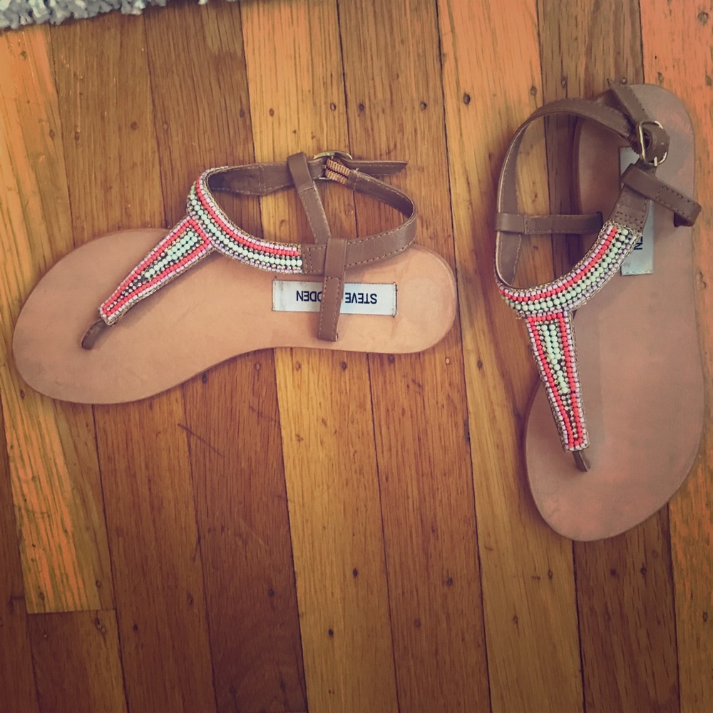 Steve Madden colorful t-strap sandals 6.5M