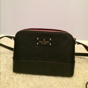 Black Kate Spade crossbody