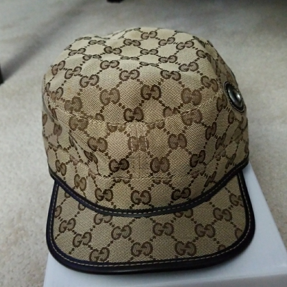 Authentic men GUCCI canvas print hat