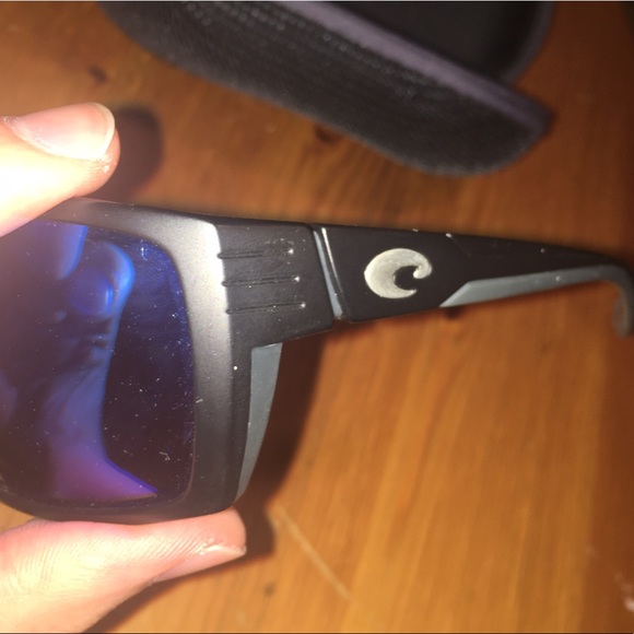 Costa Sunglasses - Picture 3 of 4