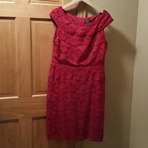 You are protected every time you make a purchase on Poshmark. Shop Women's Dress Barn size 10 Midi at a discounted price at Poshmark. Description: Navy Blue Dress Barn Collection Dress. Sold by greatstuff Fast delivery, full service customer support.