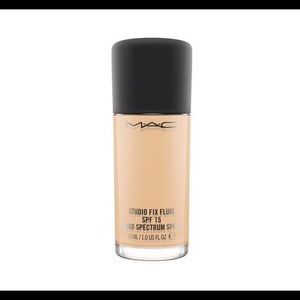 MAC studio fix foundation NC15